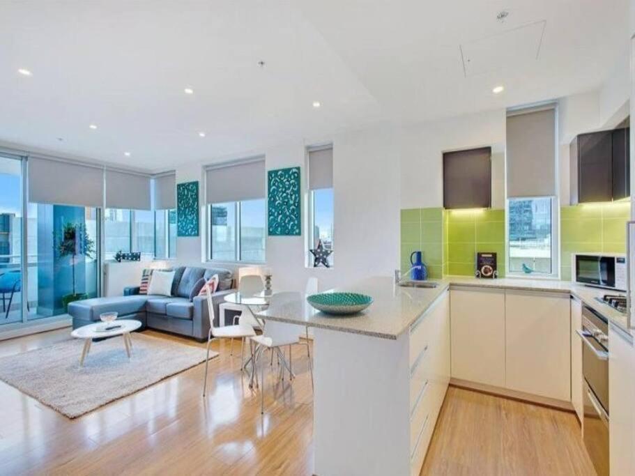 Tao - Light Of Rowlands 黑桃睡梦馆 - 罗兰之光 Apartment Adelaide